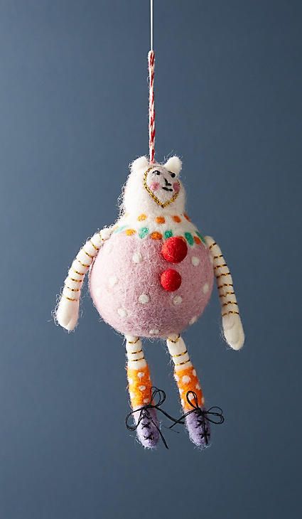 Anthropologie Food Friend Ornament. Cute and funny christmas tree decoration idea from anthro! I think it's felted? I always think felt or fabric ornaments are really cozy. #christmas #tree #xmas #decorations #ornament #anthrofave #anthropologie #affiliate Pink Pudding, Anthropologie Ornaments, Anthro Christmas, Christmas Fair Ideas, Whimsical Christmas Decor, Anthropologie Christmas, Funny Christmas Tree, Friend Ornament, Food Ornaments