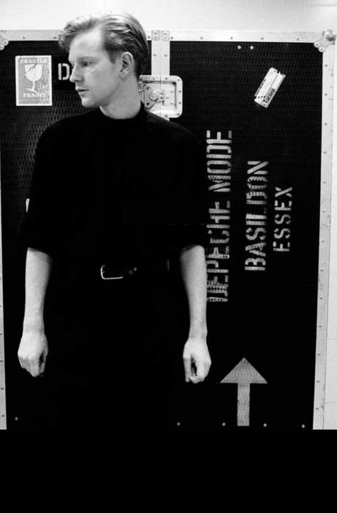 Analogue on Tumblr Andy Fletcher 80s, Andy Fletcher, Alan Wilder, Queer As Folk, Martin Gore, Dave Gahan, British People, Television Program, Meaning Of Love