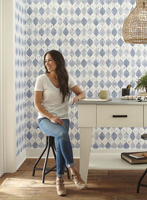 Featuring the quaint character of batik fabric or stamped paper, Magnolia Home Woodblock Print Wallpaper adds an element of craftsmanship to the classic ogee stripe. Available at Hirshfield's. Joanna Gaines Wallpaper, Joanna Gaines Kitchen, Joanna Gaines Style, Block Print Wallpaper, Stripped Wallpaper, Chip And Jo, York Wallpaper, Chip And Joanna Gaines, Wood Block Printing