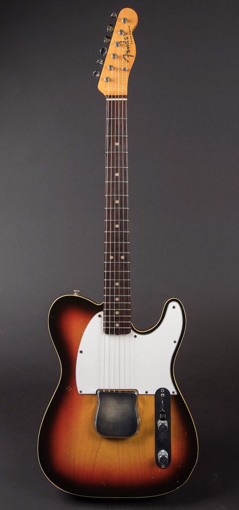 Fender Tele, Fender Mustang Guitar, Fender Thinline, Fender Esquire, Vintage Guitar Amps, Telecaster Guitar, Fender Electric Guitar, Fender Squier, Cool Electric Guitars