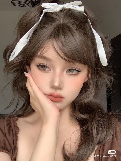 Sweet Makeup, Pretty Eye Makeup, Chinese Makeup, Ethereal Makeup, Brown Makeup, Hot Hair Styles, Low Ponytail, Hairstyles For Round Faces, Asian Makeup