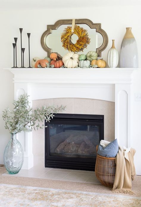 Fall mantel decorated with faux pumpkins and decorations from HomeGoods. Fall Fireplace Decor, Fall Mantle Decor, Modern Fall Decor, Fall Fireplace, Modern Fall, Fall Mantel Decorations, Fall Mantel, Up House, Farmhouse Fall