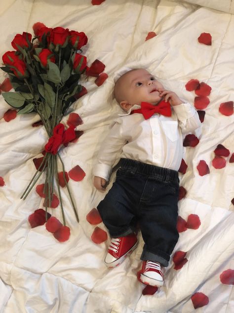 Valentines Baby Photoshoot, Valentines Baby Photos, Baby Valentines, Baby Bump Pictures, Baby Boy Newborn Pictures, Baby Milestones Pictures, Monthly Baby Pictures, Baby Photoshoot Boy, Baby Boy Pictures