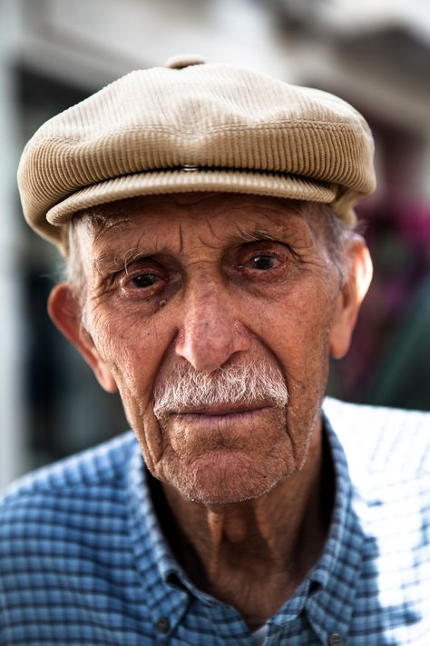 Portrait of an old man in the streets of Naxos, Greece. by Markus Gebauer Photography on 500px Old Man Pictures, Old Man Face, Old Man Portrait, Naxos Greece, Arte 8 Bits, Face Drawing Reference, Old Faces, Old Person, Photographs Of People