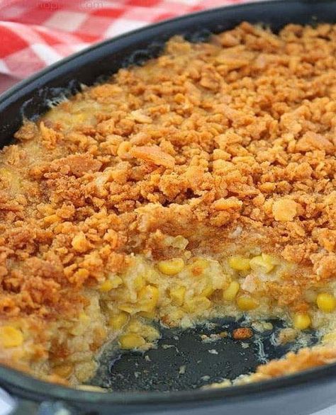 Creamy Corn Casserole with a Crunchy... - Delicious recipes | Facebook Scalloped Corn Casserole, Creamed Corn Casserole Recipe, Creamy Corn Casserole, Scalloped Corn, Easy Corn Casserole, Cream Corn Casserole, Creamed Corn Recipes, Corn Casserole Recipe, Ritz Cracker