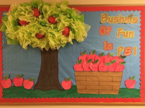 Bulletin Board Apple Tree, Apple Bulletin Boards, Preschool Displays, Pumpkin Tree, Preschool Boards, Fall Classroom Decorations, School Board Decoration, Teacher Bulletin Boards, Apple Preschool