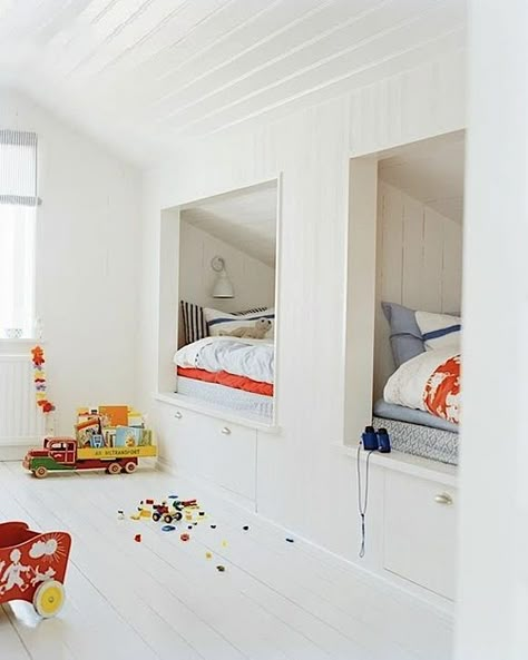 built-in bunks in a shared kids room Alcove Bed, Sleeping Nook, Bed Nook, Built In Bed, Built In Bunks, Bunk Rooms, Attic Renovation, Attic Remodel, Kids Bunk Beds