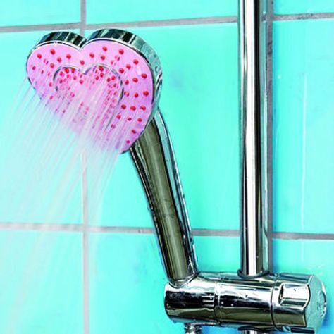 Heart Shower head (?Where?) Girls Bathroom, Pink Bathroom, Room Deco, Barbie Dream House, Cute Room Decor, Dream Apartment, Everything Pink, Dream Rooms, Dream House Decor