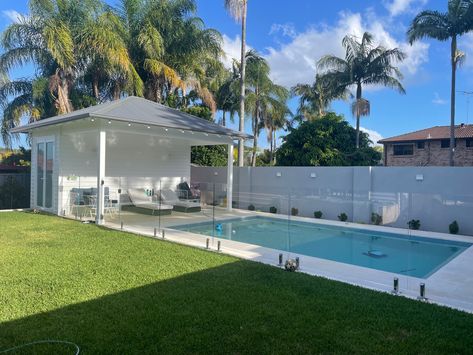 Queenslander Pool Area, Pool Landscaping Australian, Hamptons Pool Area, Around The Pool Ideas, Pool Fence Ideas Australia, Hamptons Gardens, Backyard Pool Cabana, Pool Hut, Australia Beach House