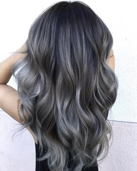 Charcoal hair is the new colour trend we’ve been waiting for! The smoky shade is both edgy and office appropriate. Ash Gray Balayage, Grey Balayage, Ash Gray Hair Color, Balayage Hair Grey, Charcoal Hair, Gray Balayage, Grey Hair Dye, Ash Hair Color, Balayage Blonde