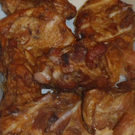 Uncle Misi's Samoan turkey tails Samoan Dishes, Smoked Turkey Tails Recipe, Samoan Food Recipes, Turkey Tails Recipe, Samoan Recipes, Polynesian Recipes, Cookies With Walnuts, Samoan Food, Hawaii Recipes