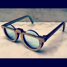 Unique Glasses Frames, Mens Eye Glasses, Cut Glasses, Wooden Glasses, Funky Glasses, Unique Glasses, نظارات شمسية, Wooden Sunglasses, Fashion Eye Glasses