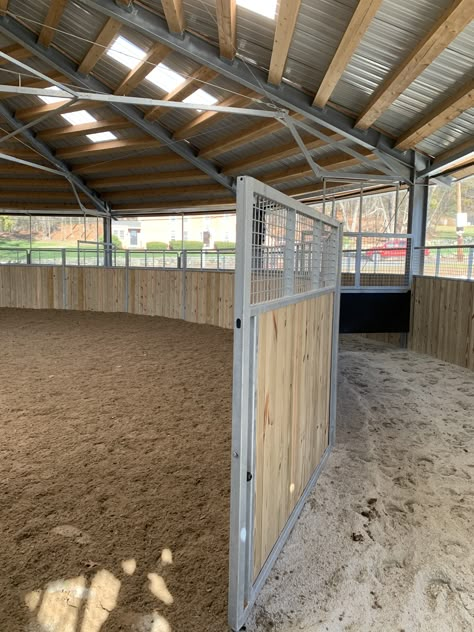 Cozy Horse Stable, Horse Breeding Facility, Horse Feed Room, Cattle Gate, Horse Walker, Dream Barn Stables, Horse Farm Ideas, Horse Facility, Horse Barn Ideas Stables