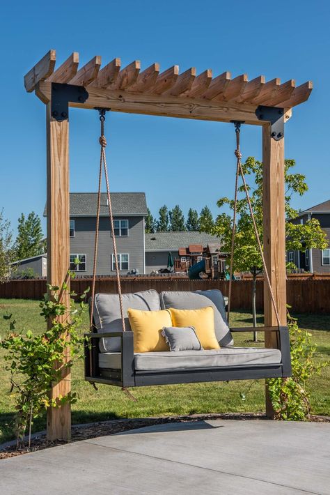 Covered Patio Design, Backyard Swings, Patio Swing, Backyard Remodel, Swing Chair, Backyard Fire, Outdoor Swing, Outdoor Decor Backyard, Fire Pit Backyard