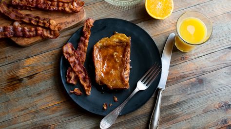 With a crackling, caramelized brown sugar topping, these custardy slices of French toast resemble crème brûlée. Start them soaking the night before, then pop them in the oven in the morning for one of the most decadent brunches imaginable. (Photo: Andrew Scrivani for The New York Times) Crème Brûlée French Toast, New York Times Recipes, Tartiflette Recipe, Creme Brulee French Toast, Christmas Breakfast Recipe, Melissa Clark, Overnight French Toast, Penny Pincher, Nyt Cooking