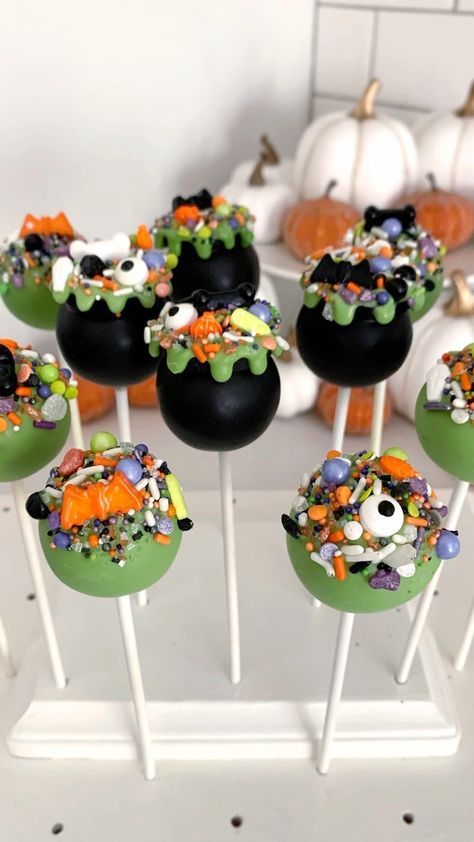 Learn to make the cutest little Spooky Cauldron & Witch’s Brew cake pops for Halloween. For more info, comment WITCH, then check your… | Instagram Cauldron Witch, Witch Cake, Cauldron Cake, Spooky Cake, Halloween Cake Pops, Cake Pop Decorating, Halloween Baking, Witches Brew, Halloween Cakes