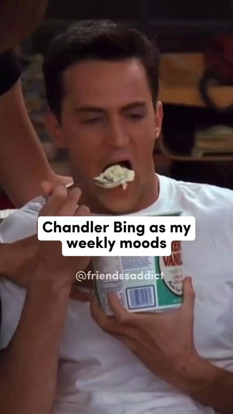 Chandler Bing Mood, Chandler Friends, Friends Tv Quotes, Friends Best Moments, Friends Scenes, Friend Jokes, Friends Tv Show Quotes, Friends Episodes, Friends Poster