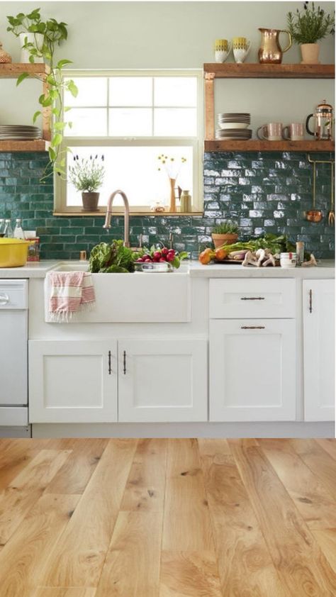 Boho Tiles Kitchen, Minimalist Cottage Kitchen, Orange Tile, Trendy Kitchen Tile, Kitchen Design Diy, Boho Kitchen, Kitchen Tiles Backsplash, Green Kitchen, House Flooring