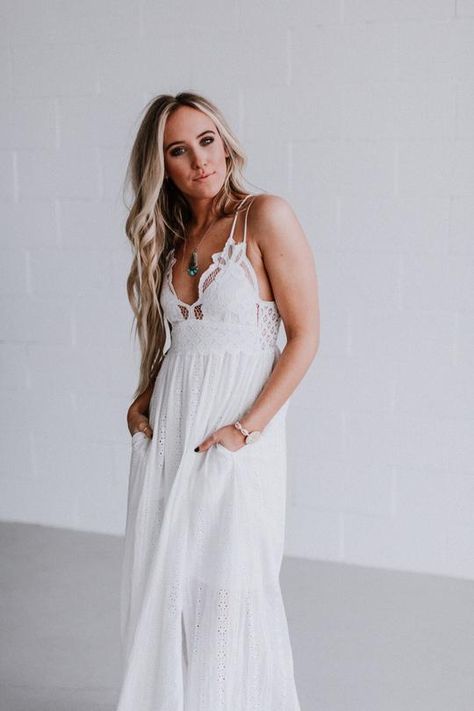 Pretty Bohemian Dresses, layering tunics, maxi dresses at inexpensive prices. Stylish clothing, pretty feminine tops + long dresses for free-spirited women. Dress Layering, Casual Maxi Dresses, Cute Sweater Dresses, Dresses To Buy, Three Bird Nest, Layered Tunic, Comfort Clothes, Bohemian Style Dresses, Feminine Top