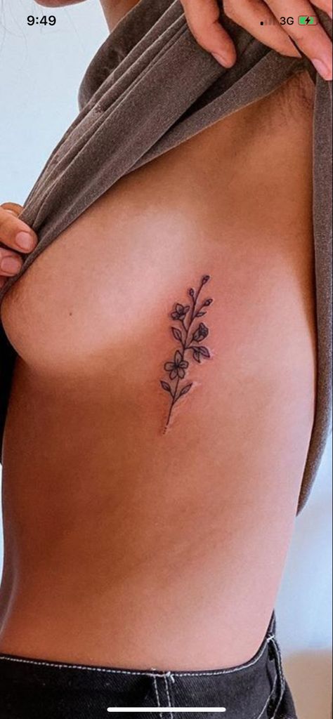 Rib Flower Tattoos For Women Side Tat, Side Body Tattoos For Women Ribs, Floral Rib Tattoo, Side Body Tattoos, Study Physics, Inside Of Arm Tattoo, Gladiolus Tattoo, Side Tattoos Women, Tattoos On Side Ribs