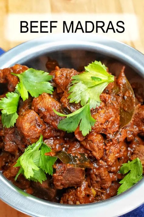 Beef Madras Recipe, Madras Recipes, Beef Madras, Asian Stir Fry Recipe, Indian Beef Recipes, Crock Pot Inspired Beef Recipes, Beef Curry Recipe, Ginger Paste, Indian Recipes Authentic