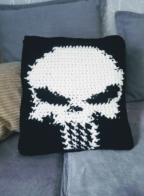 Crochet call of duty pillow Call Of Duty Bedroom, Call Of Duty Crochet Blanket, C2c Skull Blanket, Goth Crochet Pillow, Skull Pillow Crochet Pattern, Call Of Duty, Throw Pillows, Pillows, Knitting