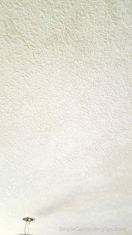 Knockdown Ceiling Texture, Knock Down Ceiling Texture, Knockdown Ceiling, Knockdown Texture, Covering Popcorn Ceiling, How To Make Popcorn, White Popcorn, Simple Decorating, Smooth Ceiling