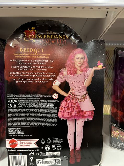 Disney Descendants The Rise of Red dolls - YouLoveIt.com Bridget Descendants Outfit, Bridget Rise Of Red, Descendants 4 Bridget, Descendants Bridget, Bridget Descendants, Descendants Cosplay, Disney Descendants Dolls, Disney Descendants Party, Evil Princess