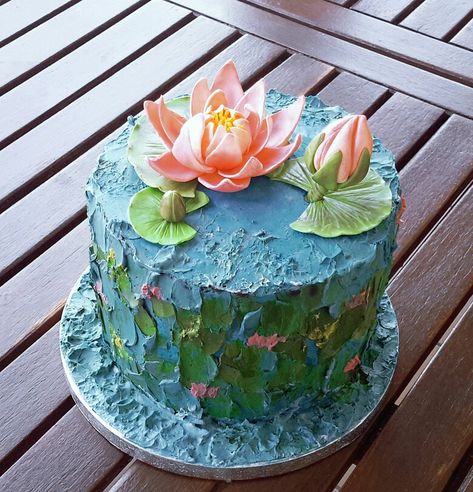 Monet's water lilies cake(1) Water Lily Cake Design, Water Cake Design, Lily Pond Cake, Lily Cake Birthday, Claude Monet Cake, Monet Party Theme, Monet Themed Party, Water Themed Cake, Water Theme Cake