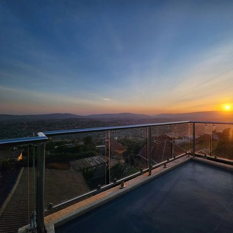 Sunsets from these beautiful apartments in Bumbogo. Walking distance from the @cmuafrica 2 bedrooms, 2 bathrooms, rooftop terrace and private bar for residents only. Open for long and short term. $200 per night, $1500 per month. Get in touch for a tour. +250788411423 Apartment Rooftop, Rooftop Patio, Beautiful Apartments, Rooftop Terrace, Terrace, Bathrooms, Walking, Apartment, Patio