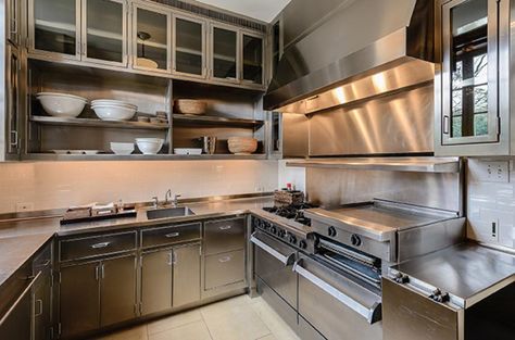 Caterers Kitchen, Log Home Kitchens, Catering Kitchen, Wrought Iron Staircase, Home Catering, Butlers Pantry, Expensive Houses, Chefs Kitchen, Glass Cabinet Doors