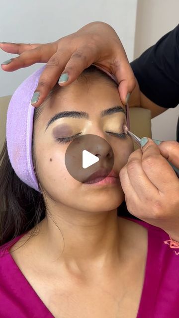 Anamika Sharma Makeup Artist | Party | Bridal | lndore on Instagram: "“Flawless Face, Step-by-Step Makeup Magic!”

#MakeupTutorial #StepByStepMakeup #makeupideas #FlawlessMakeup #MakeupGuide #GlamUp #MakeupLover #Beauty #MakeupTransformation #MakeupInspiration #DailyMakeup #MakeupArtist #BeautyInfluencer #MakeupIdeas" How To Do Bridal Makeup Step By Step, Party Makeup Step By Step, Soft Party Makeup, Diy Bride Makeup, Bridal Makeup Step By Step, Flawless Makeup Tutorial, Artist Party, Diy Wedding Makeup, Wedding Makeup Tutorial