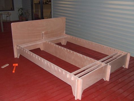 Cnc Furniture Design, House Furniture Ideas, Plywood Bed Frame, Plywood Bed, Cnc Furniture Plans, Bed Designs With Storage, Elegant House, Plywood Projects, Foldable Furniture