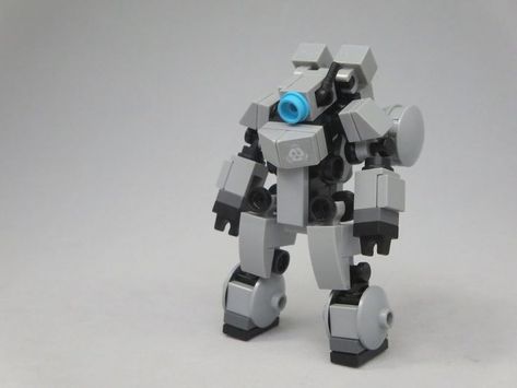 Mini Lego Robots, Lego Mini Mech, Robot Head, Mobile Frame, Lego Bots, Lego Machines, Lego Army, Lego Sculptures, Micro Lego