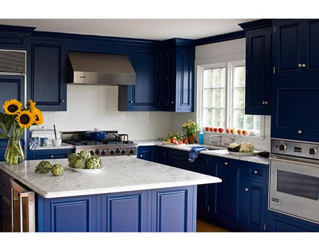 http://www.housebeautiful.com/kitchens/dream/blue-kitchen   white carrara marble and Benjamin Moore Champion cobalt pain Royal Blue Kitchen, Popular Kitchen Colors, Dark Blue Kitchens, Blue Kitchen Designs, Blue Kitchen Island, Best Kitchen Colors, Kitchen Cabinets Pictures, Kabinet Dapur, Blue Kitchen Cabinets