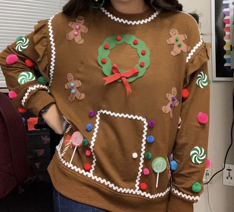 Gingerbread House Sweater Diy, Gingerbread Sweater Diy, Gingerbread House Sweater, Gingerbread Ugly Sweater, Handmade Ugly Christmas Sweaters, Christmas Star Costume, Gingerbread Ugly Sweater Diy, Diy Holiday Sweater, Homemade Ugly Sweater Ideas