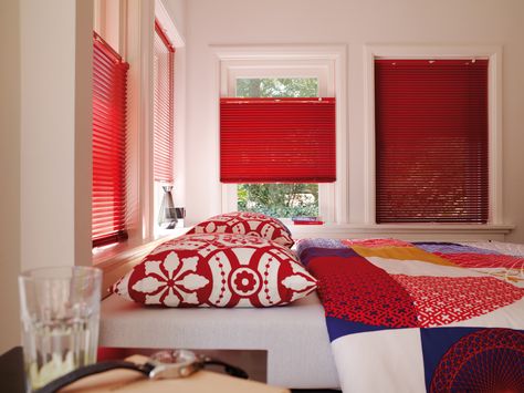 Bright block colours can easily and cost-effectively change the whole vibe of a room. Try our red venetian blinds in the bedroom and accessorise with bold bedding and accessories to get the look. Crown colours of the year for 2021 - Witty and Foresight. Coral Home Decor, Bold Bedding, Glass Partition Wall, Blue Interiors, Coral And Blue, Colour Trend, Made To Measure Blinds, Living Coral, Bedroom Red