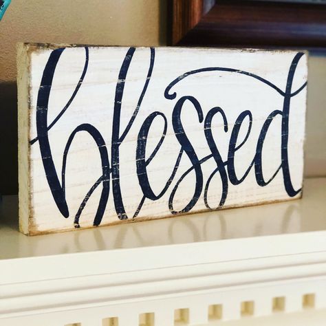 Blessed wood sign, wood signs, wood signs sayings, farmhouse signs , farmhouse style, rustic wood signs, blessed signs, farmhouse decor S10 Zr2, Brush Letters, Cricut Signs, Farmhouse Font, Blessed Sign, Vinyl Wood, Wood Signs Sayings, Farmhouse Wood Sign, Signs Diy