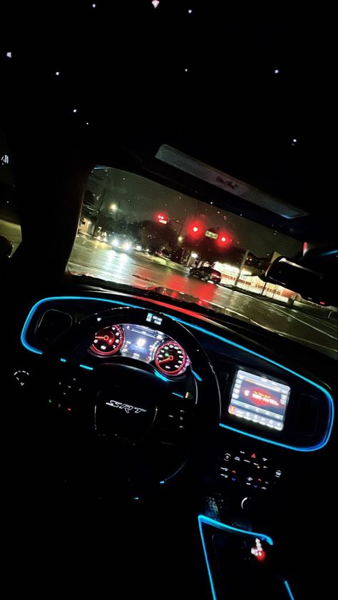 Hellcat Interior Aesthetic, Car Dashboard Aesthetic, Hellcat Interior, Doge Cars, Doge Car, Srt Hellcat Challenger, Doge Challenger, Thug Life Wallpaper, Camaro Interior