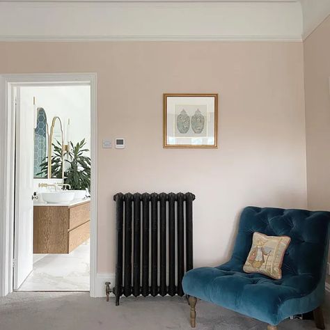 Farrow And Ball Pink Ground, Farrow And Ball Pink, Teal Couch Living Room, Pink Kitchen Walls, Farrow And Ball Bedroom, Farrow And Ball Living Room, Victorian House Interiors, Pink Ground, Pink Paint Colors