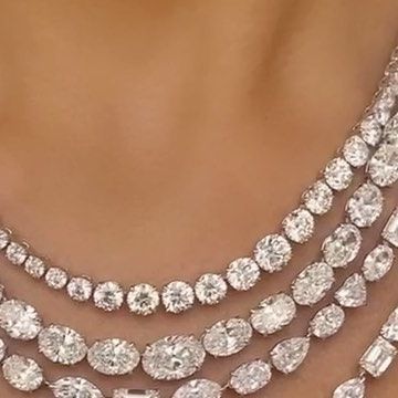 CHAMPAGNE GEM®️ by Bebe Bakhshi on Instagram: "Dripping in diamonds is real when @kamyenjewellery is involved….perfecting the art of layering with 100+ carat of diamond necklaces! From ovals to emeralds, marquise, pears, hearts and rounds, each necklace is a fresh take on classic tennis/rivière design and all together they are a force to be reckoned with literally. I personally can’t stop swooning over each and all of them but my favourite is the last style, because more is more. Checkout @ka Champagne Diamond Necklace, Dripping In Diamonds, More Is More, Diamond Necklace Designs, Diamond Necklaces, A Force, Champagne Diamond, Necklace Designs, My Favourite