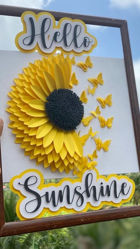 School House Board Decoration Ideas, Yellow Day Theme For Preschool, Files Decoration Ideas School, How To Make Sunflower With Paper, Paper Cut Flowers, Classroom Board Decoration, Board Decoration Ideas School, Sunflower Board, Class Board Decoration