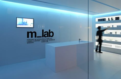 Futuristic Lab, Laboratory Design, Futuristic Interior, Cover Style, Design Lab, Pop Up Store, Retail Display, Office Interior Design, Retail Design