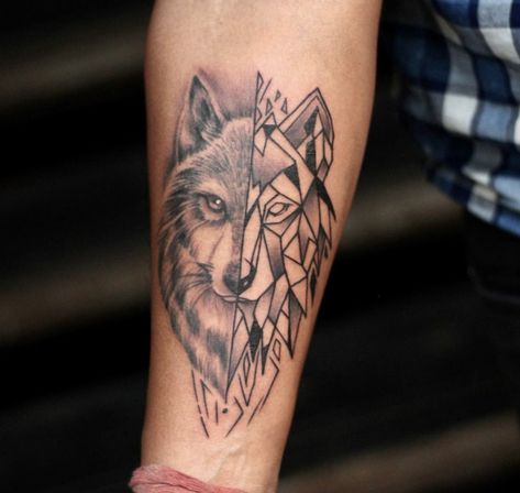 Arm Wolf Tattoo, Shoulder Wolf Tattoo, Tattoos For Guys Arm, Eldritch Tattoo, Wolf Tattoo Shoulder, Small Tattoos For Guys Arm, Wolf Tattoo Forearm, Wolf Tattoos For Women, Tatoo Dog