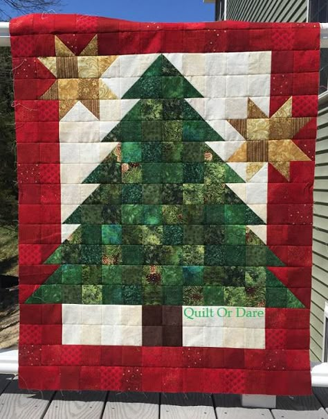 Quilt Or Dare Christmas Tree Quilt Patterns Free, Christmas Tree Quilted Wall Hanging, Christmas Quilt Projects, Christmas Tree Quilts, Gold Fabrics, Christmas Tree Quilt Pattern, Holiday Quilt Patterns, Mosaic Quilt, Tree Quilt Block