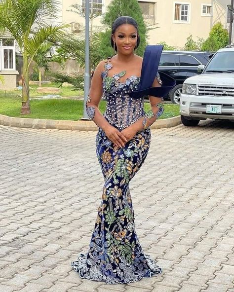 Aso Ebi Styles 2023, Latest Lace Gown Styles Aso Ebi, Lace Short Gown Styles, Aso Ebi Lace, Aso Ebi Lace Styles, Corset Fashion Outfits, Nigerian Dress, Latest Aso Ebi Styles, Stylish Naija