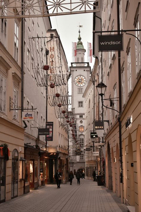 Western Europe Aesthetic, Salzburg Austria Aesthetic, Austria Culture, Erasmus Aesthetic, Austria Wallpaper, Alley Landscape, Salzburg Photography, German Aesthetic, Austria Aesthetic