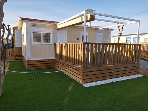 Aitana Mobile Home for Sale On Camping Almafra Caravan Park In Benidorm, Costa Blanca, Spain. £29,950 Underfloor Insulation, Long Sofa, Mobile Homes For Sale, Open Plan Living Room, Vanity Area, Caravan Park, Quiet Area, Window Shutters, Double Glazed Window