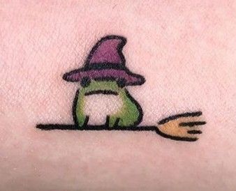 Frog Mushroom Tattoo Simple, Cute Frog Doodles Easy, Silly Tattoos Funny, Silly Frog Drawings, Goofy Tattoos Ideas, Tiny Frog Drawing, Frog Tattoo Simple, Drawing Ideas Frogs, Funny Frog Drawings