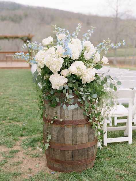 Barrel Flowers, Classic Southern Wedding, Barrel Wedding, Barrel Decor, Rustic Modern Wedding, Wedding Sparrow, Prom Ideas, Wine Theme, Classic Southern